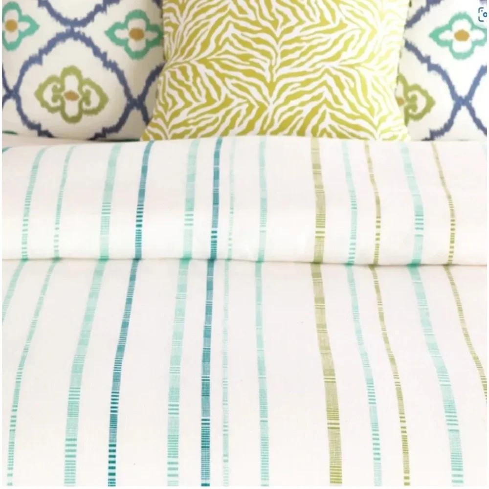 Like new BARCLAY BUTERA LIFESTYLE luxury 100% cotton duvet cover